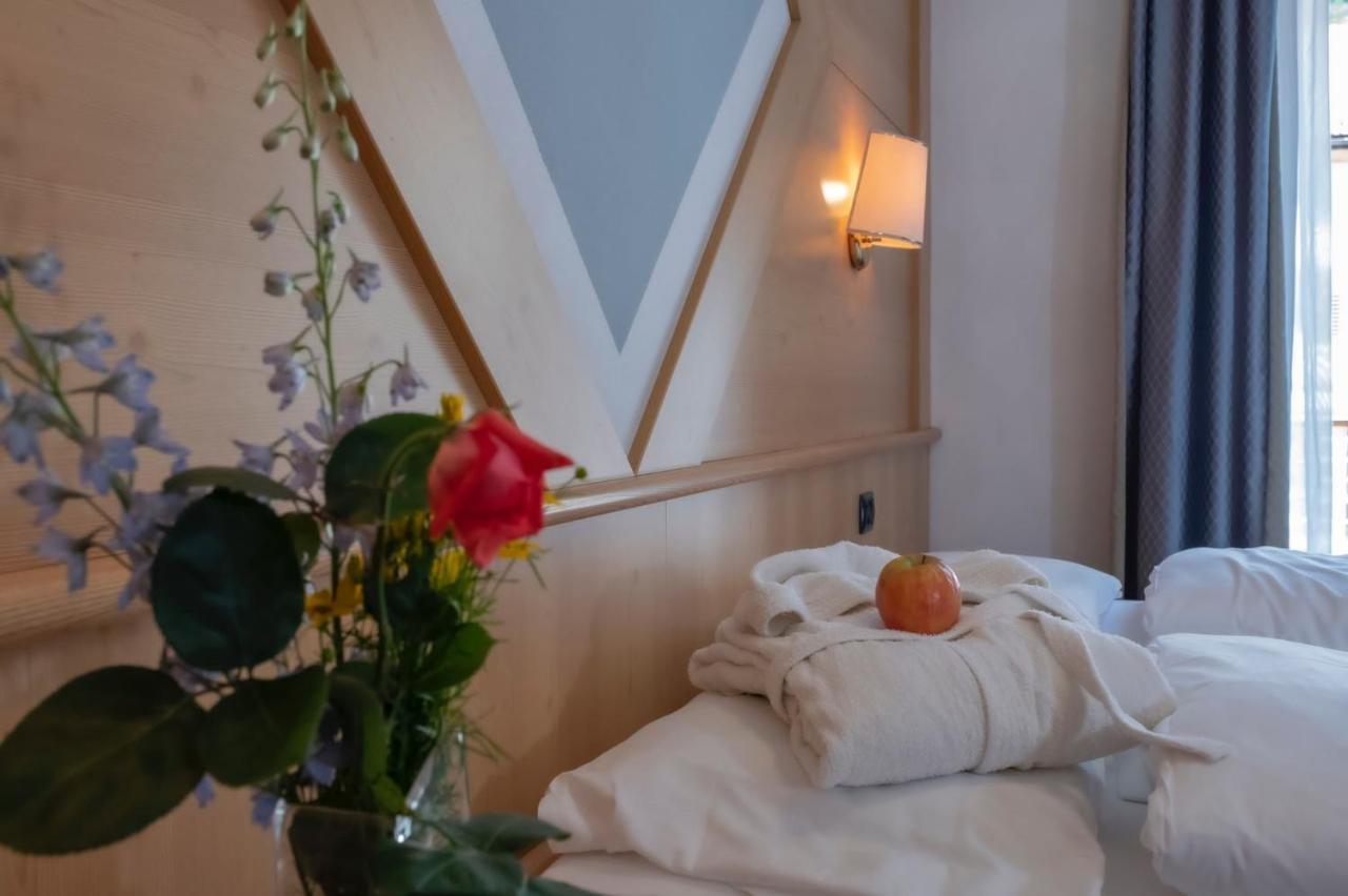 Hotel Italia Castello-Molina di Fiemme Ngoại thất bức ảnh