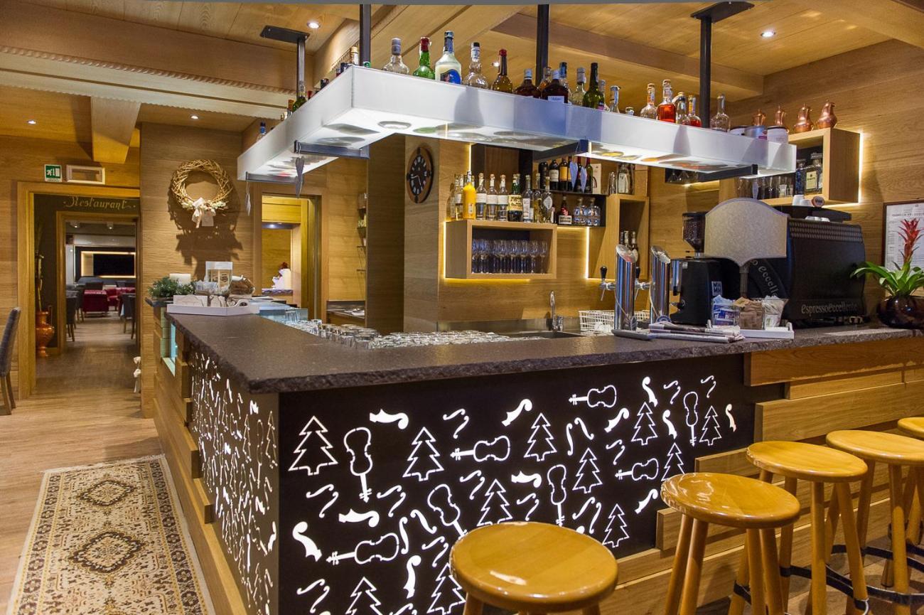 Hotel Italia Castello-Molina di Fiemme Ngoại thất bức ảnh